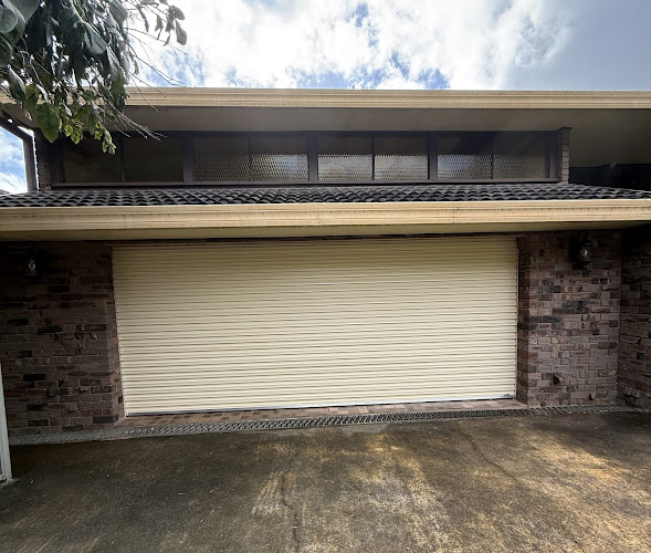 Barry Smith Garage Doors in Erina