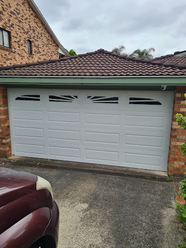 Easy Entry Garage Doors in Bradbury