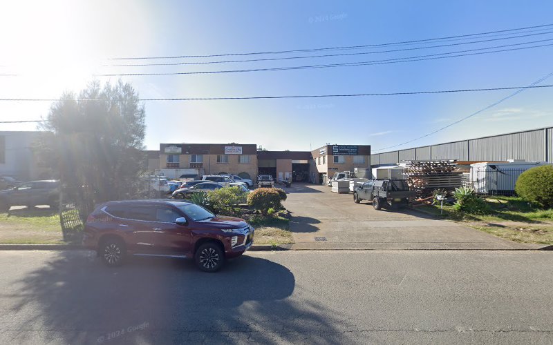 Graham Day Garage Doors Pty Ltd in Caringbah