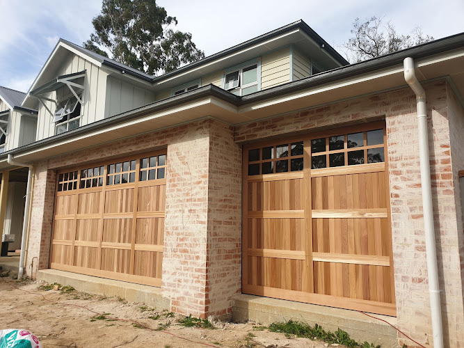 Shannon Davis Garage Doors in Kanahooka
